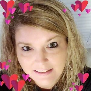 Meet your Posher, Debra melton